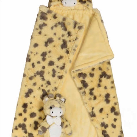 Personalized toddler blanket and plushie! - Picture 7 of 11